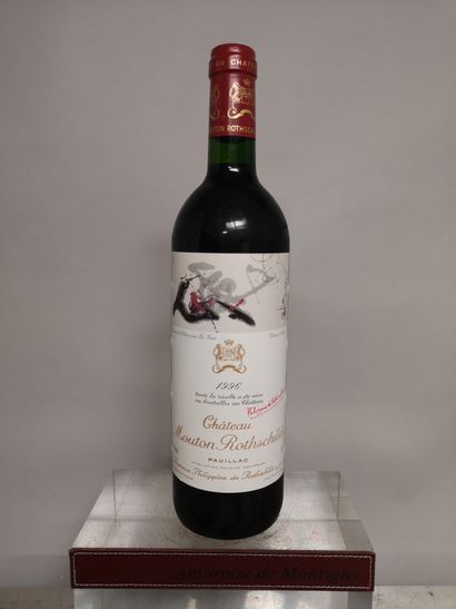 null Une bouteille Château MOUTON ROTHSCHILD 1er Gcc Pauillac 1996