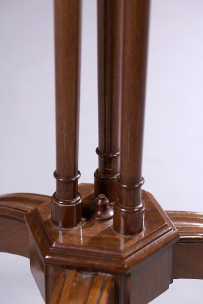 null Mahogany and mahogany veneer pedestal table stamped J. Canabas from the Louis...