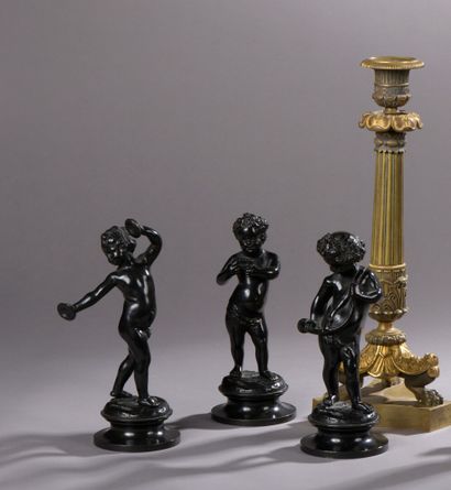  After CLODION, around 1900 
Putti musicians 
Three bronzes signed on the terrace....
