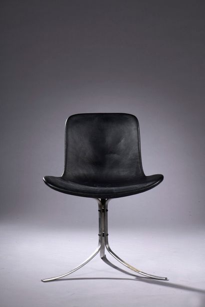 null Poul KJÆRHOLM (1929-1980)

Chair model PK 9. Structure in profiled steel, shell...