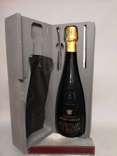  A bottle of CHAMPAGNE HENRI GIRAUD " MV0 " - Grand Cru AY " Fût de Chêne 
Prestige...