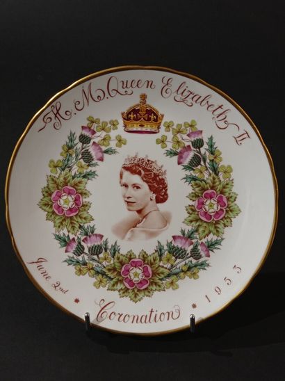  ANGLETERRE, 1953 
Assiette commémorative du couronnement de Sa majesté la reine...