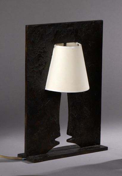 null Hubert LE GALL (né en 1961)

Lampe de table Allusion, modèle créé en 1997.

Structure...