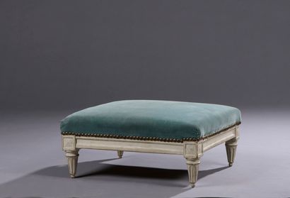  Louis XVI period molded, carved and lacquered wood stool 
Rectangular in shape,...