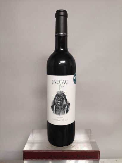 Une bouteille Château de JAU « JAUJAU 1er...