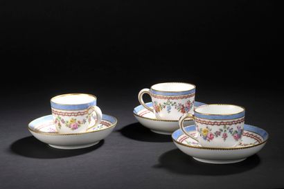 null SÈVRES, 18th century, circa 1770.

Three Bouillard cups and three saucers in...