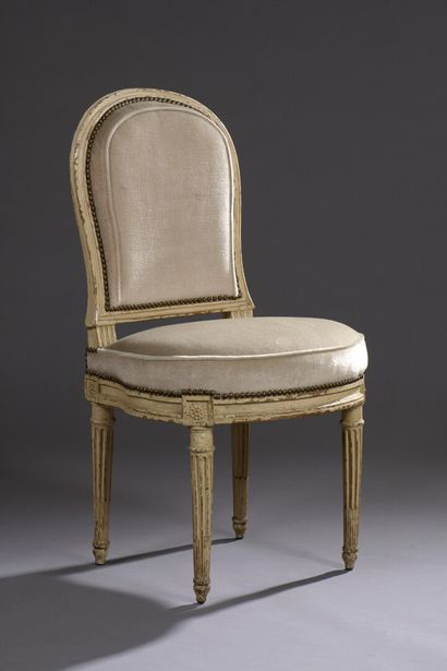 null Suite de six chaises estampillées G. IACOB d'époque Louis XVI

En bois mouluré...