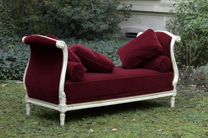 null Bed of rest to the Turkish stamped C. SENE of Louis XVI period

In molded and...