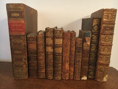 null Set of eleven books from the 17th, 18th and 19th centuries including 

- Cicutae...