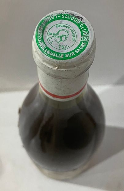 null 1 bottle CHAMBOLLE-MUSIGNY 1974 - SAVOUR CLUB

Damaged label. Level 3 cm.