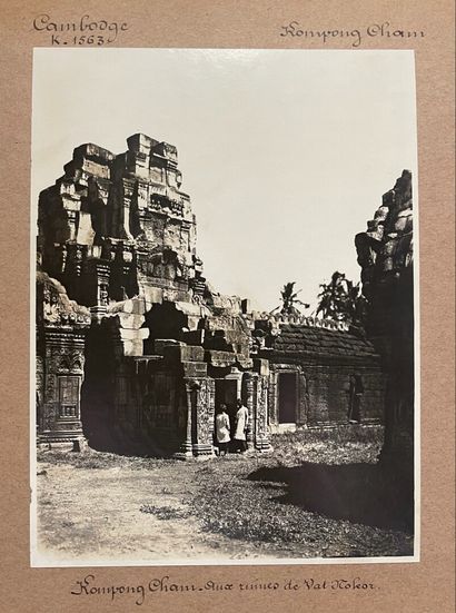 [Cambodge]. 9 épreuves argentiques, vers 1925. Cambodge, Phnom Penh


9 épreuves...