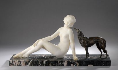 D'après Fortunato GORI (act. 1895-1925). Jeune femme et chien en marbre et bronze
