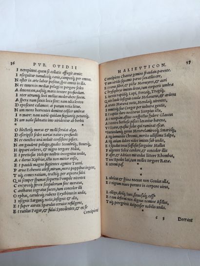 OVIDE [16th century book]. GRATIUS FALISCUS. De Venatione liber I; P. Ovidii Nasonis...