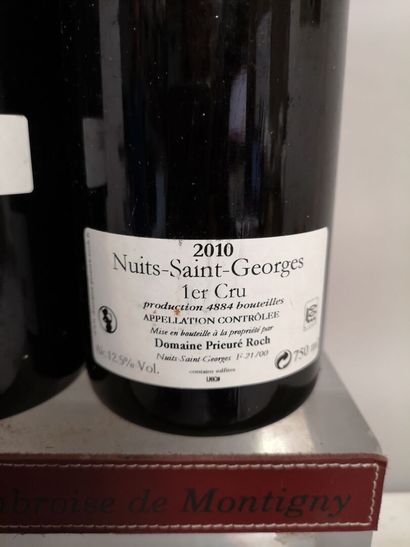 null 2 bouteilles NUITS SAINT GEORGES 1er Cru - PRIEURÉ ROCH 2010 Contre étiquettes...