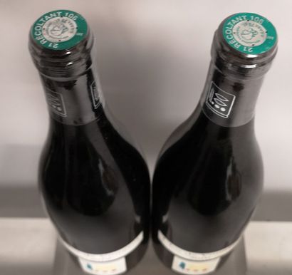 null 2 bouteilles CLOS de VOUGEOT Grand cru - PRIEURÉ ROCH 2010 Contre étiquettes...