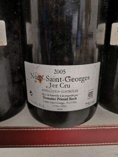 null 6 bouteilles NUITS SAINT GEORGES 1er Cru - PRIEURÉ ROCH 2005 Etiquettes et contre...
