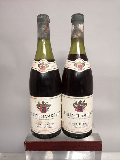 null 2 bouteilles GEVREY CHAMBERTIN - DUFOULEUR 1983 A VENDRE EN L'ETAT Etiquettes...