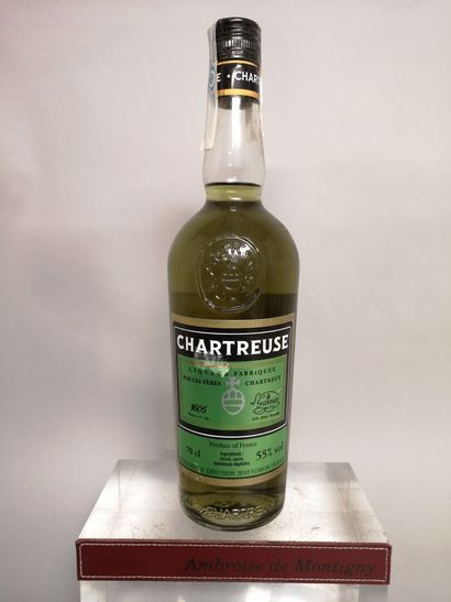 null 1 bottle CHARTREUSE Verte - Pères Chartreux Postérieure à 1988 Label slightly...