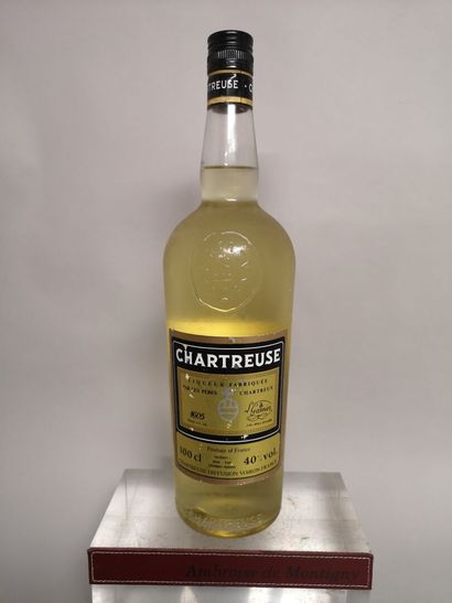 null 1 bottle 100cl Yellow CHARTREUSE - Chartreux Fathers After 1992 Label and back...