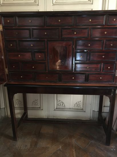 null 
Cabinet in violet wood veneer and ebony fillets, late 17th and early 18th century....