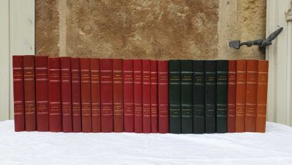 Set of 24 books of the Universal Collection...