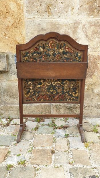 Fire screen in natural wood, Louis XV style,...