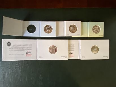 null Silver coins - Monnaie de Paris

Lot of five 50€ silver coins. Face value :...