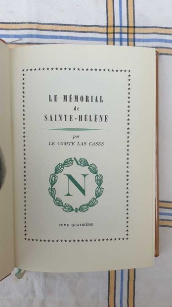 null LAS CASES (Comte de). Le mémorial de Sainte-Hélène. A Paris, Amiot Rathenau...