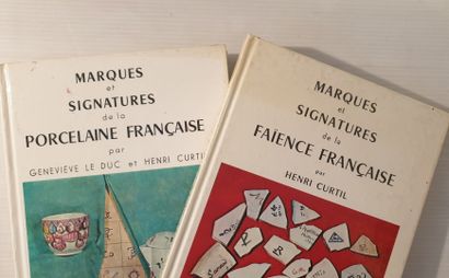 null MANNETTE de dictionnaires, catalogues raisonnées, bottin mondains et divers