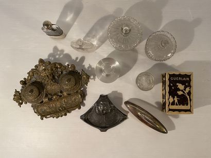 null English work, 19th century

Toiletries set including a glass bottle and a silver...