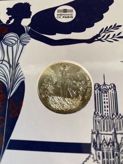 null France by Jean-Paul GAULTIER - Monnaie de Paris

Lot of twenty-four 10€ silver...