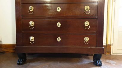 null Mahogany and mahogany veneer secretary, Consulate period

It opens in front...