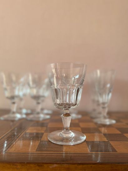 null BACCARAT 

Part of a crystal glass set including five water glasses, two wine...