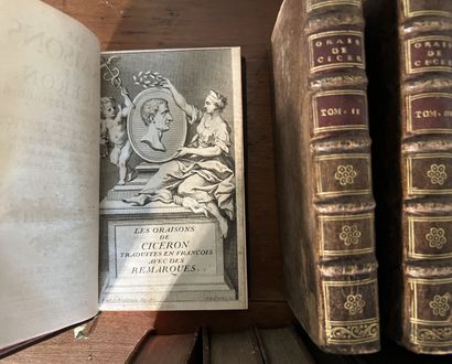 null CICERON, HOMERE et MONTESQUIEU

Ensemble de volumes XVIIIe et XIXe siècle

Oraisons...
