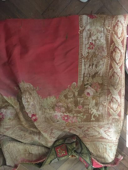 null 
Lot de rideaux et tissus d'ameublement, seconde moitié du XIXe siècle
