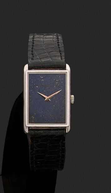 null VACHERON CONSTANTIN

Ladies' wristwatch, rectangular case in white gold. Mechanical...