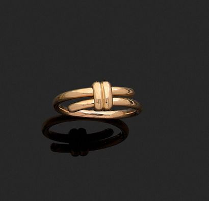 CHAUMET (Attributed to). Yellow gold 750‰...