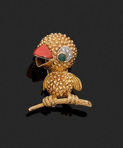 STOFFEL House

Yellow gold chick clip, the...