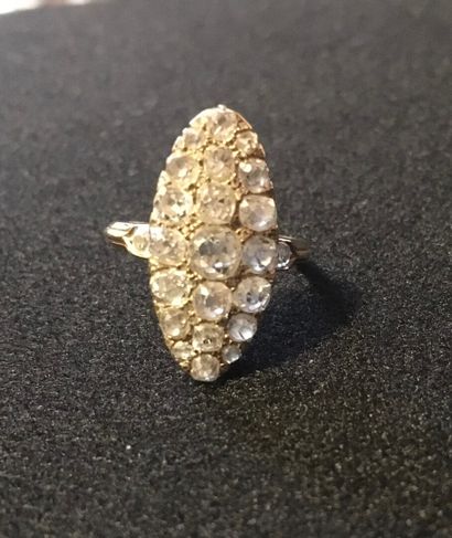 null Marquise ring paved with old cut diamonds (two accidents). Yellow gold setting....
