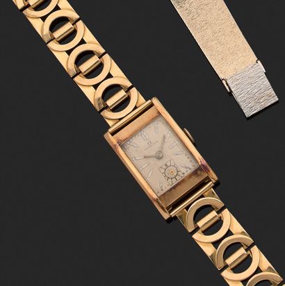 OMEGA

Men's wristwatch, rectangular case...