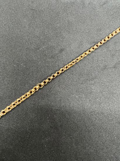 Bracelet chaîne maille mille anneaux en or...