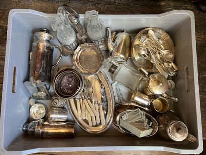 MANNETTE of silver plated metal including...