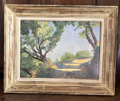 null L. RAVERAT 

Landscape of the south of France 

Watercolor

27 x 36 cm 

Signed...