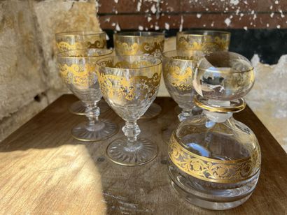 Saint Louis

Part of service of crystal glass,...