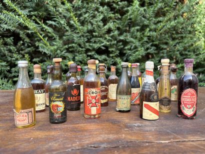 Various alcohol mignonettes, circa 1960