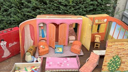 null Barbie's New Dream House, 1964



A case of Barbie clothes is included