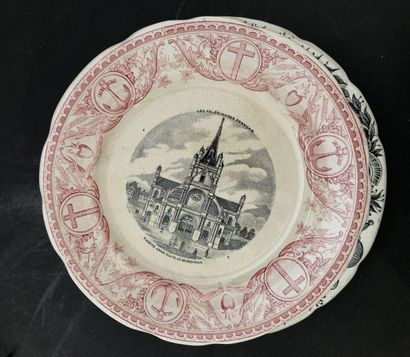 null Lot of plates, Sarguemines, Choisy le Roi, Gien, 19th century

Decorated with...