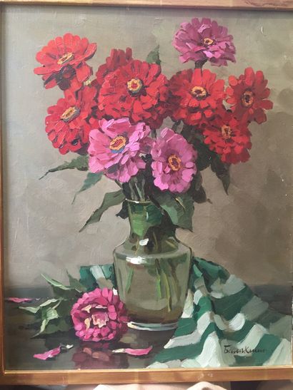 Russian school

Bouquet

Oil on canvas 

Illegible...