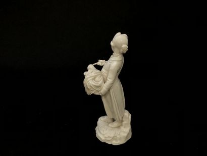 null Attribué Höchst

Statuette en porcelaine représentant un jeune homme tenant...