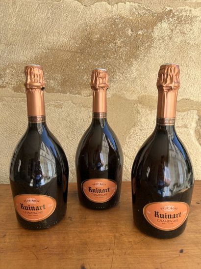 3 bouteilles de Champagne Ruinard rosé 

Dans...